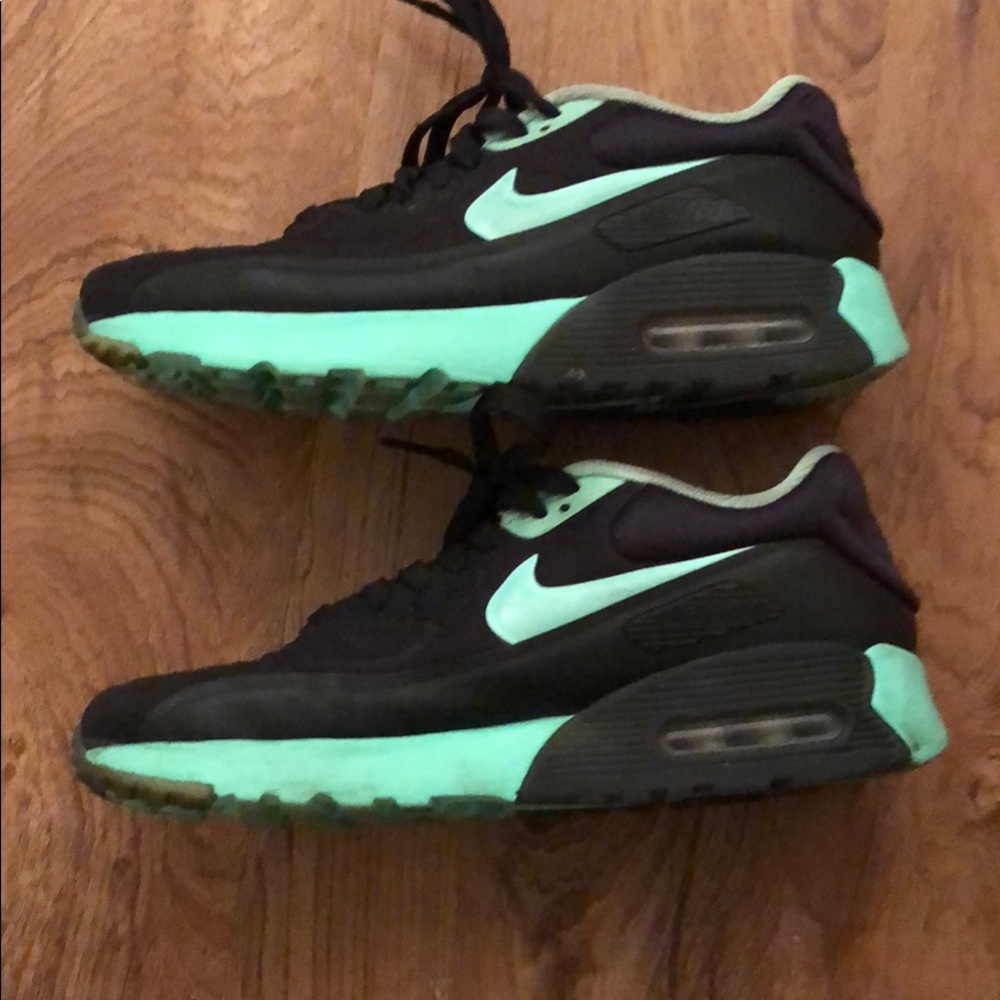 Air Max - Picture 5 of 5